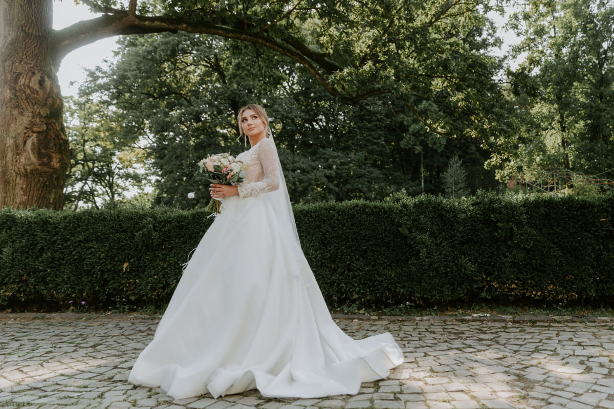 bridal gown cleaning